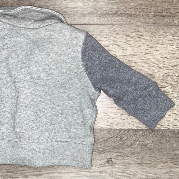 GAP Sweatshirt Cardigan Gray 3-6 Months - Picture 9 of 13